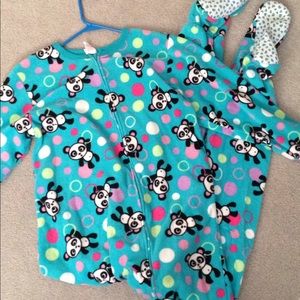 Circo sleep onesie